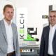 digitales Messsystem: KELCH-Vertriebsleiter Thomas Herde (re.) und Tool-Arena-Geschäftsführer Niklas Vogt bieten KELCH-Kunden in der Tool-Arena eine große Produktauswahl für die Zerspanung und viele Zusatzfeatures.